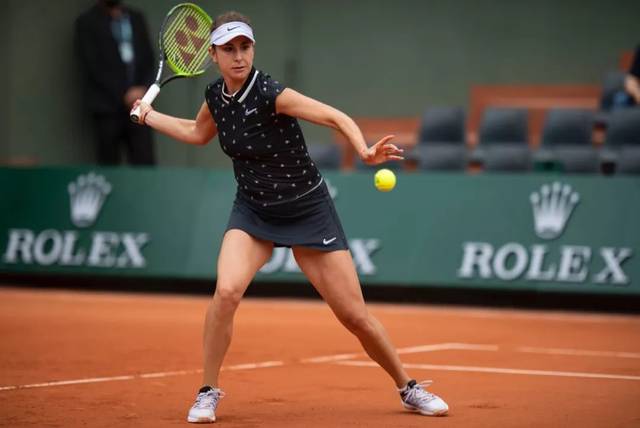 更加深入人 更加深入人