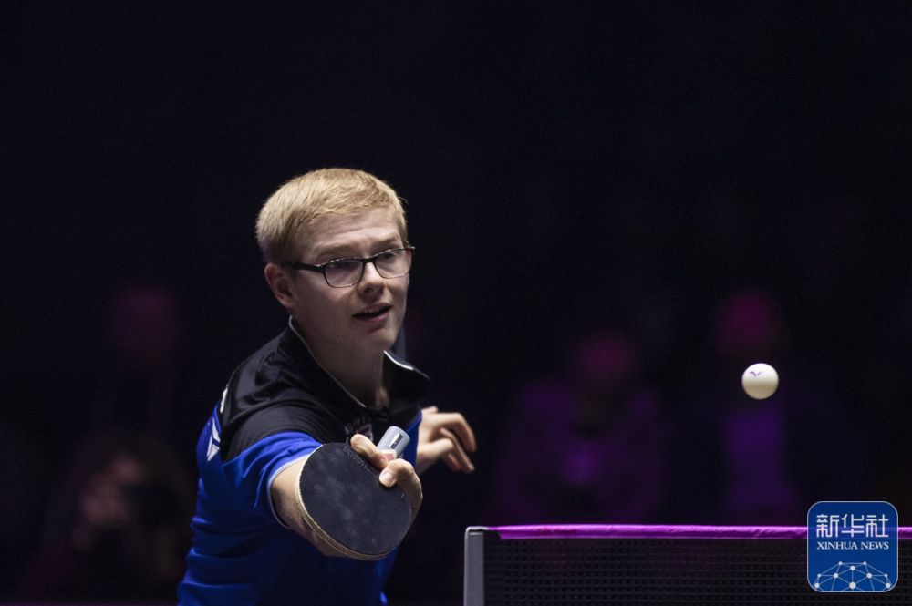 两支球队在 两支球队在