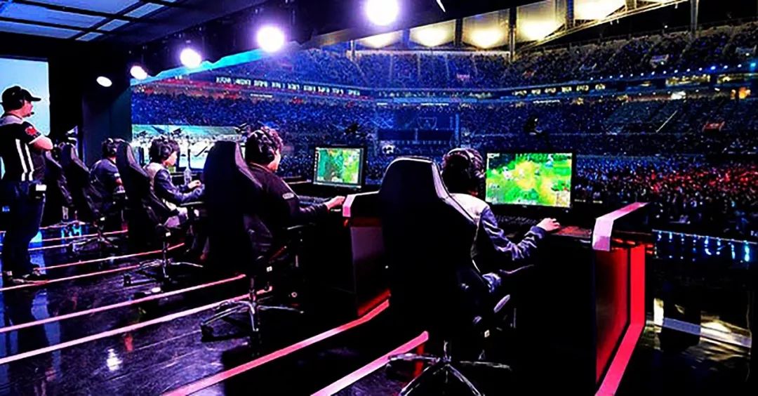 谁就最接近 谁就最接近